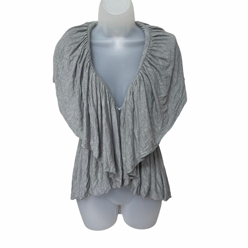BEBE Women's Gray Ruffle Front Sleeveless Cardigan Shrug